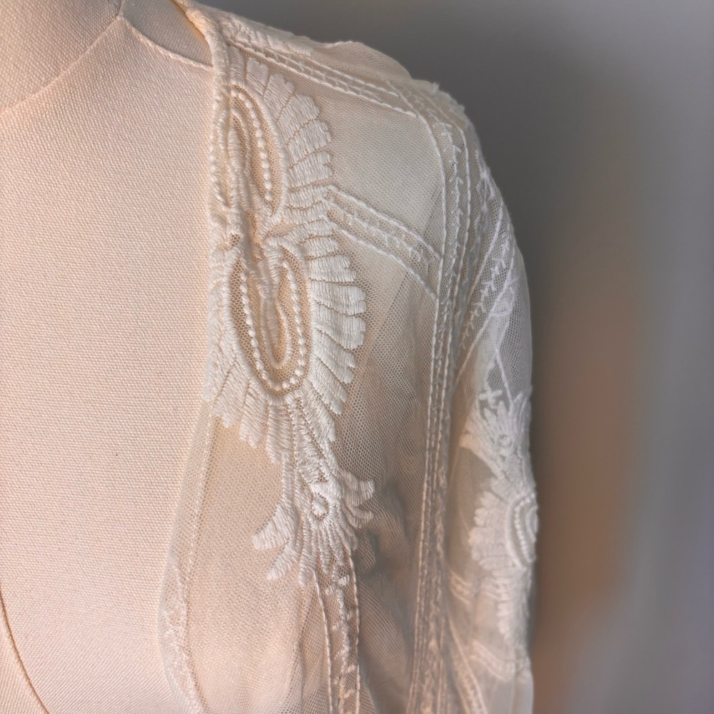 Artesian Boho Shear White Embroidered Lace Maxi Kimono 3/4 Flair Sleeve Sz XL - Picture 10 of 14